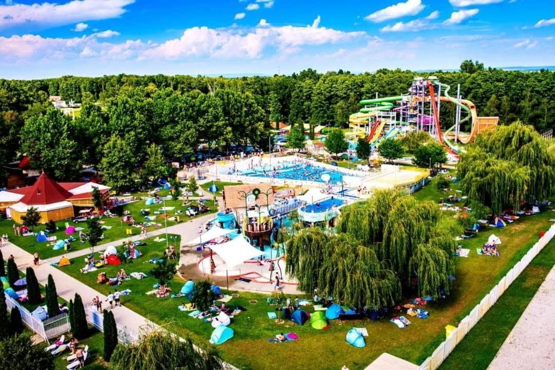 Mediterran Apartman Zalakaros Exterior foto